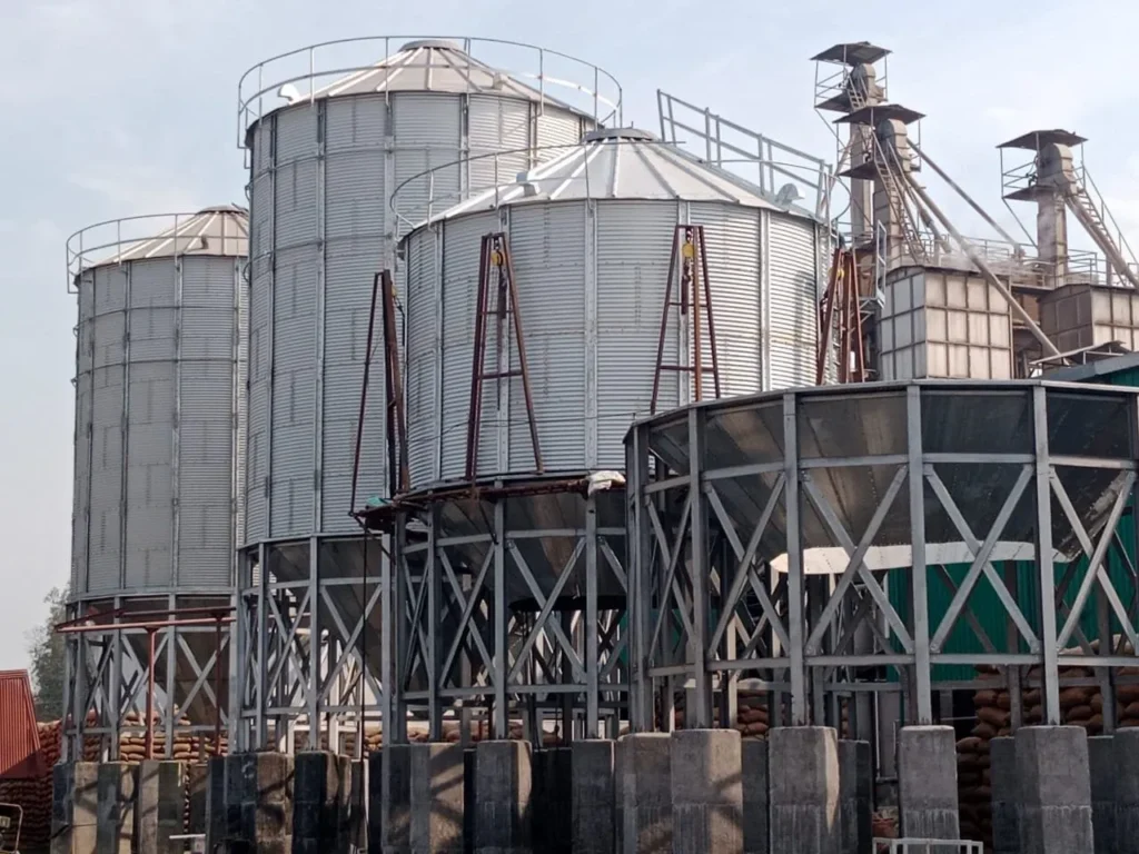 Hopper Bottom Silo For Industrial Usages